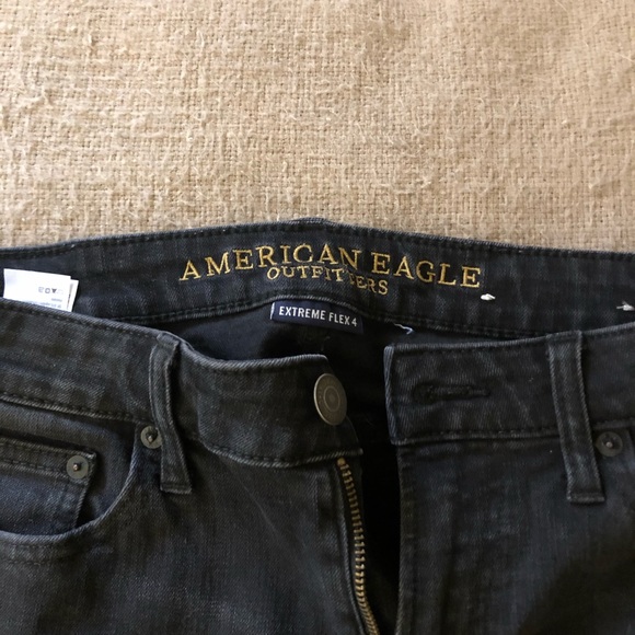 Men’s American Eagle Jeans - Picture 2 of 3